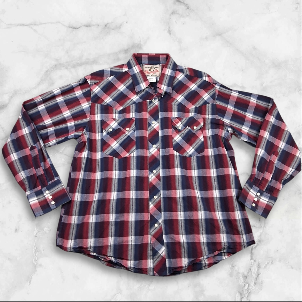 Men's Plaid Button-Up Shirt